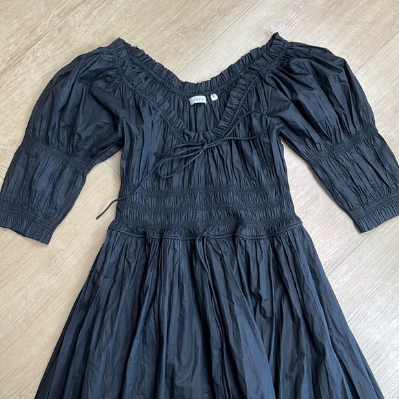 Doen Ischia black cotton poplin smocked midi dress, size large - Picture 6 of 9
